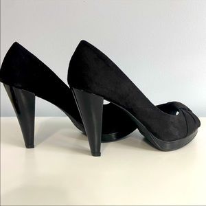 Fiona black faux suede pumps